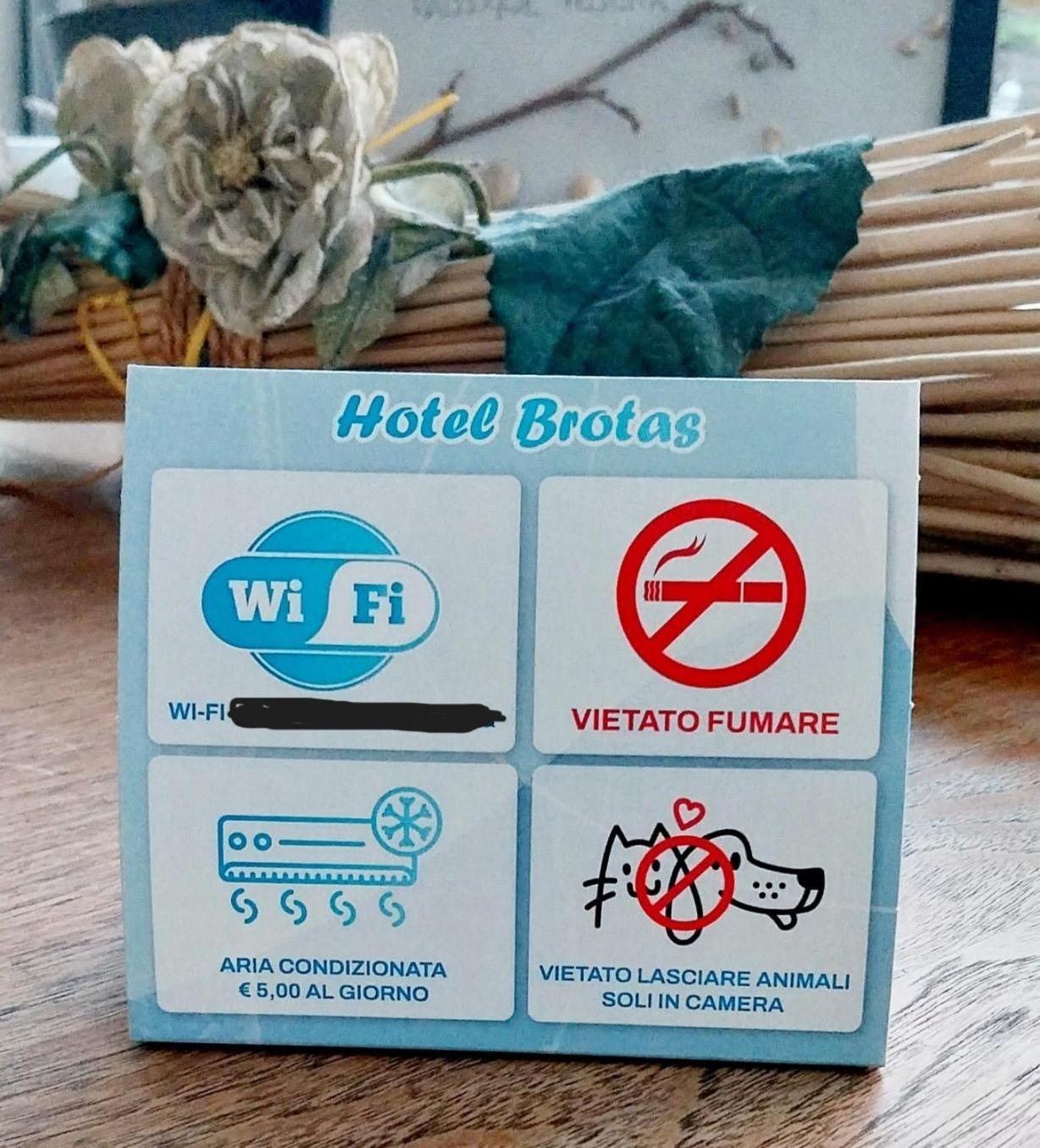 Hotel Brotas Rimini Eksteriør billede
