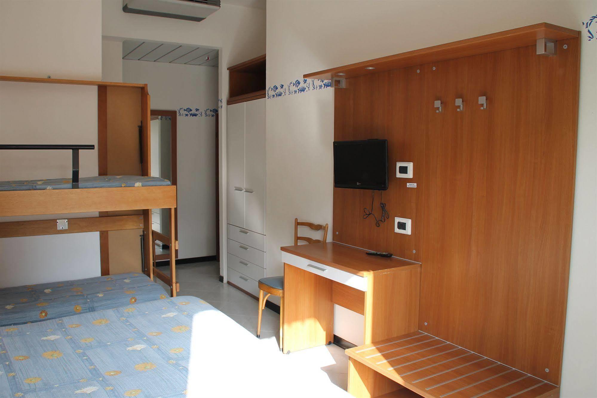 Hotel Brotas Rimini Eksteriør billede