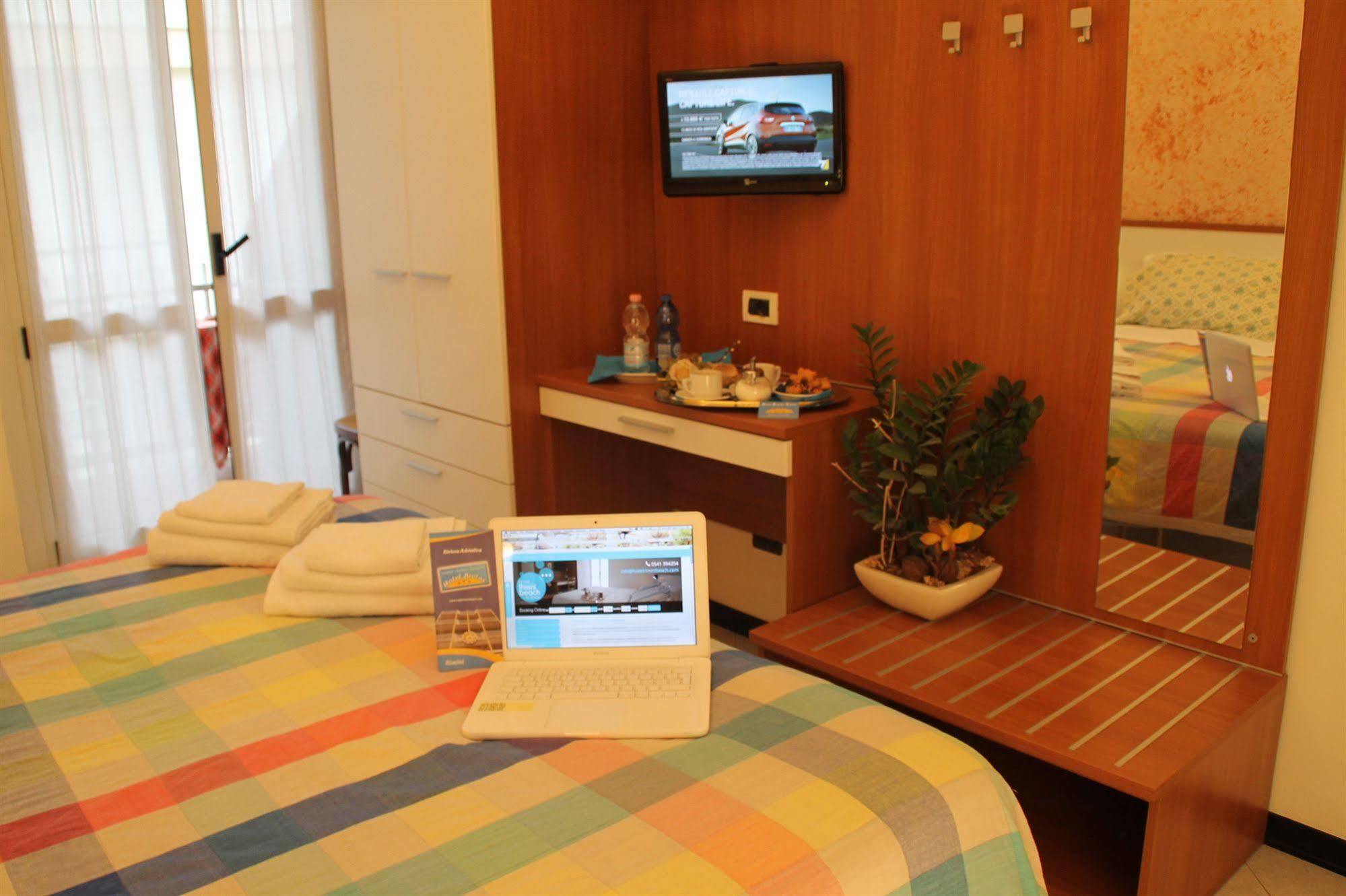 Hotel Brotas Rimini Eksteriør billede