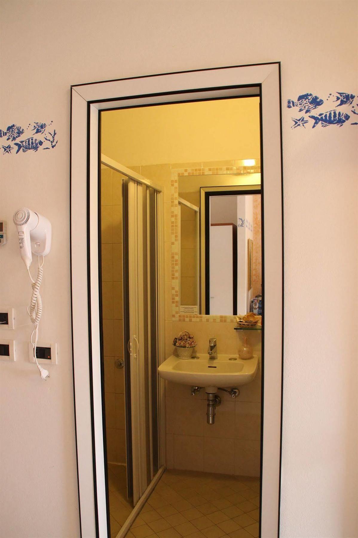 Hotel Brotas Rimini Eksteriør billede